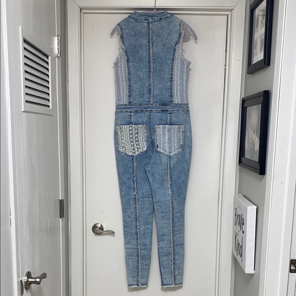 NWOT Rare POL Lace Light Blue Denim jean Sleeveless Stretch Zipper Jumpsuit S - Picture 9 of 13